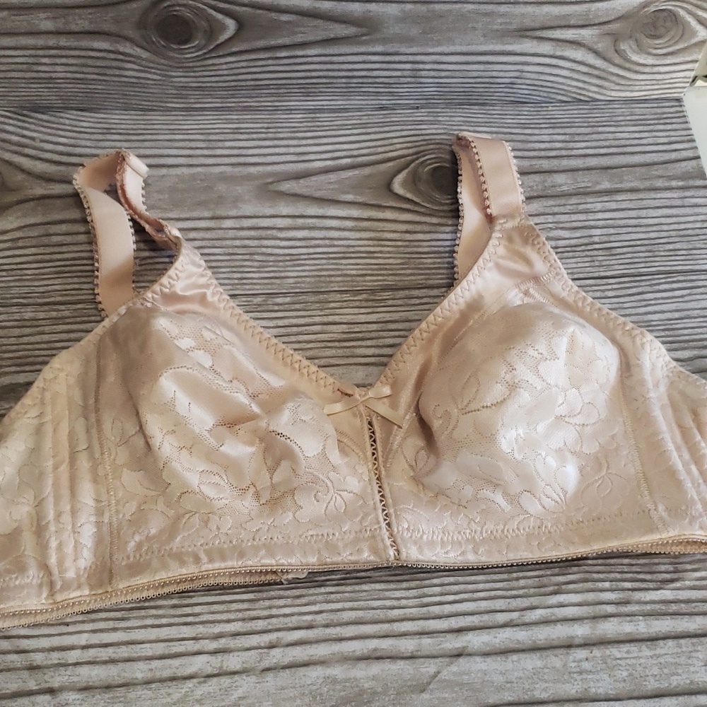 Bali beige wire free wide shoulder strap bra size 38B